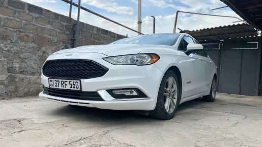 Ford Fusion (North America), Гибрид, 2018