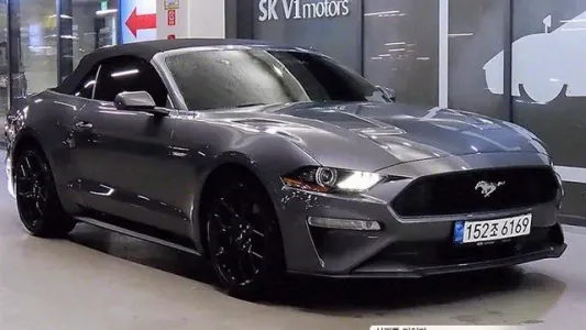 Ford Mustang, 2021