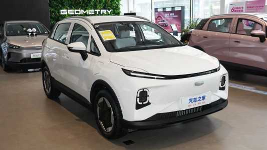 Geely Geometry E, Электро, 2023