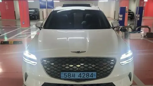 Genesis Electrifide GV70, 2022