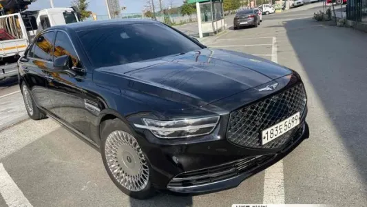 Genesis G90, 2019