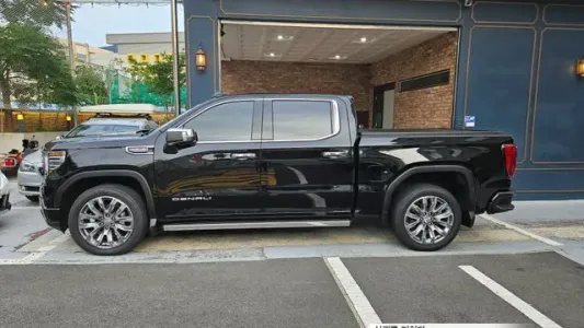 GMC Sierra, 2023