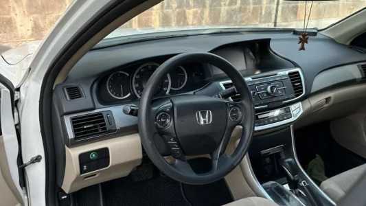 Honda Accord, Бензин, 2013