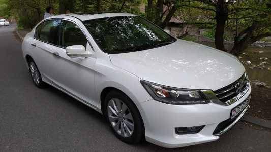 Honda Accord, Бензин, 2013