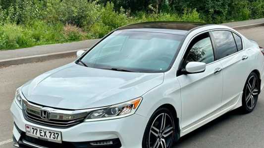 Honda Accord, Бензин, 2017