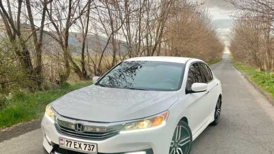 Honda Accord, Бензин, 2017