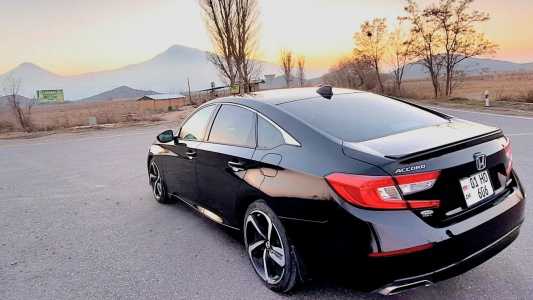 Honda Accord, Бензин, 2018