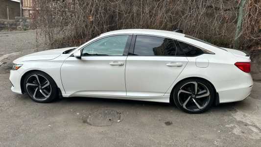 Honda Accord, Бензин, 2021