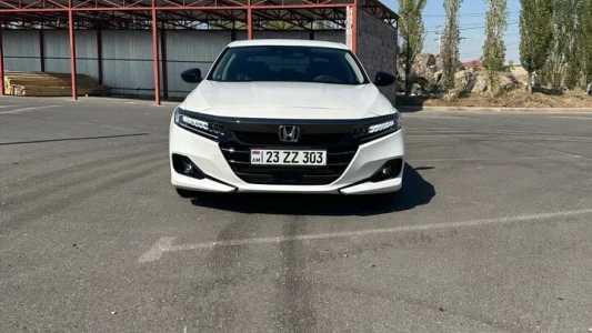 Honda Accord, Бензин, 2022