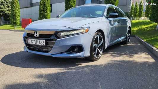 Honda Accord, Бензин, 2022