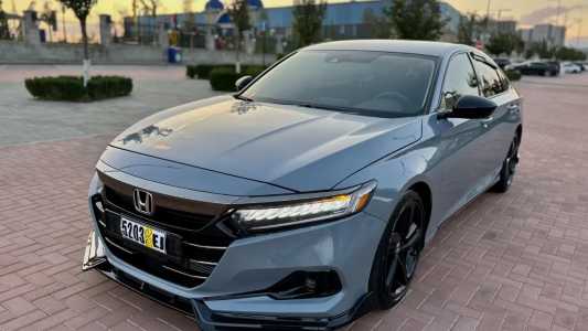 Honda Accord, Бензин, 2022