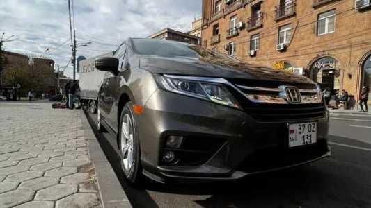 Honda Odyssey, Бензин, 2018