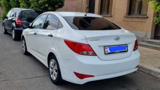 Hyundai Accent, Бензин, 2016