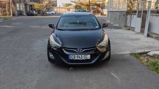 Hyundai Elantra, Бензин, 2011