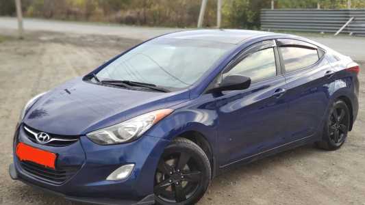 Hyundai Elantra, Бензин, 2013