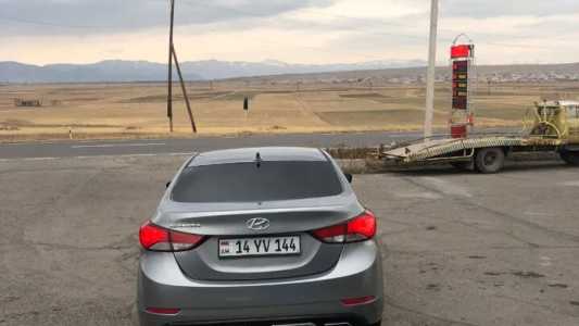 Hyundai Elantra, Бензин, 2014