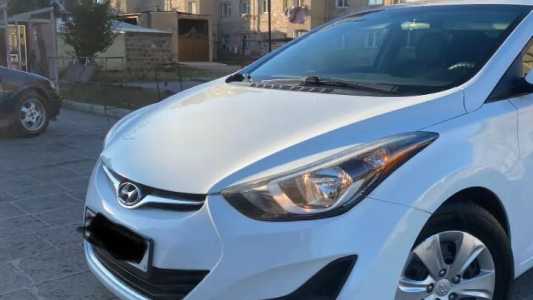 Hyundai Elantra, Бензин, 2015