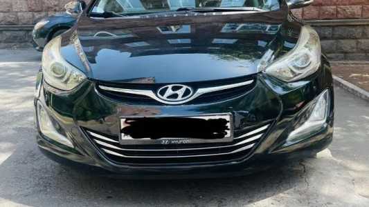 Hyundai Elantra, Бензин, 2015