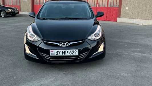 Hyundai Elantra, Бензин, 2015