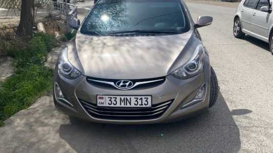 Hyundai Elantra, Бензин, 2015