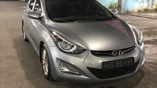 Hyundai Elantra, Бензин, 2015