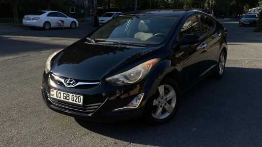 Hyundai Elantra, Бензин, 2015