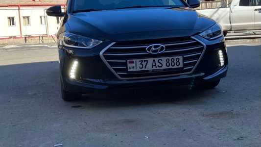 Hyundai Elantra, Бензин, 2016