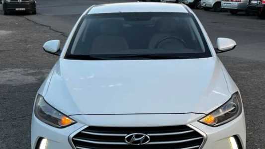 Hyundai Elantra, Бензин, 2016