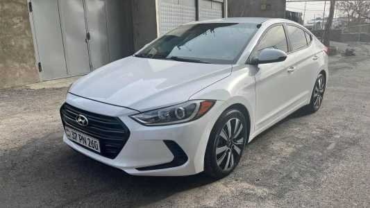 Hyundai Elantra, Бензин, 2016