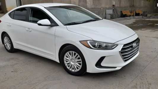 Hyundai Elantra, Бензин, 2017