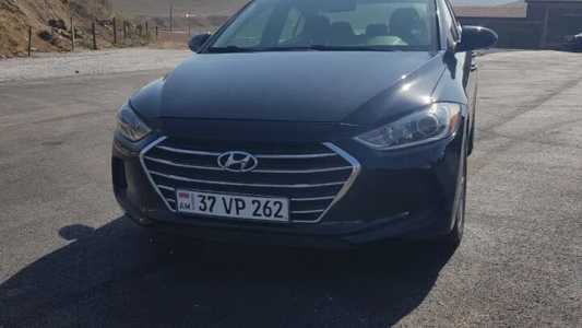 Hyundai Elantra, Бензин, 2017