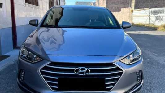 Hyundai Elantra, Бензин, 2017