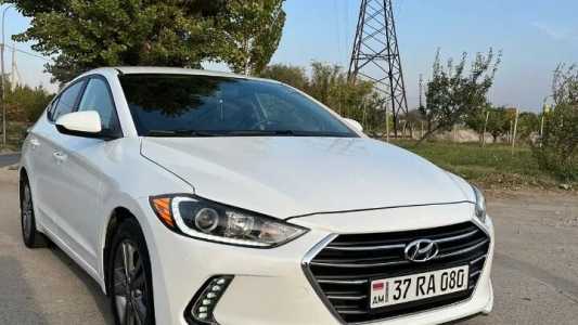 Hyundai Elantra, Бензин, 2017