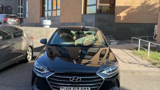 Hyundai Elantra, Бензин, 2017