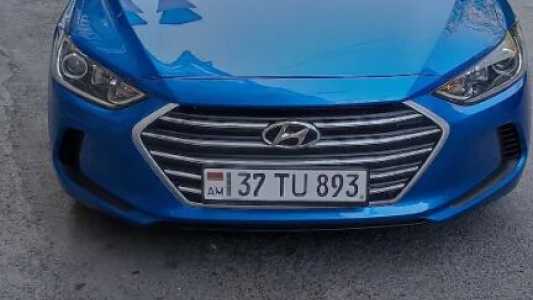 Hyundai Elantra, Бензин, 2017