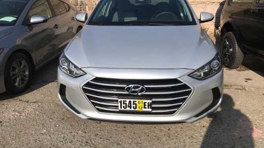 Hyundai Elantra, Бензин, 2017