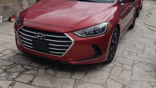 Hyundai Elantra, Бензин, 2017