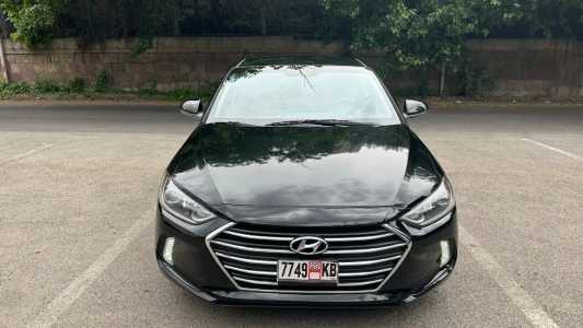 Hyundai Elantra, Бензин, 2018