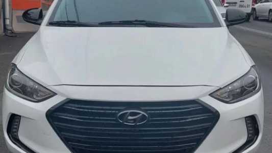 Hyundai Elantra, Бензин, 2018