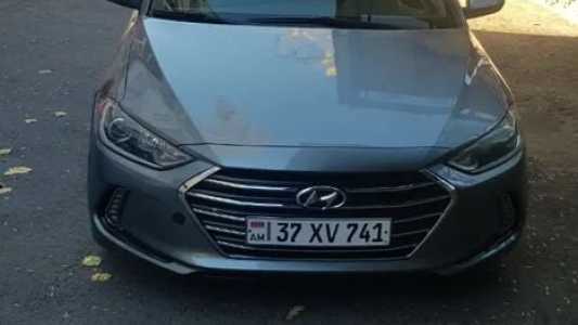 Hyundai Elantra, Бензин, 2018