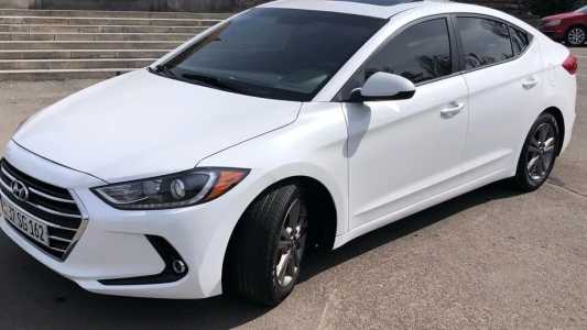 Hyundai Elantra, Бензин, 2018