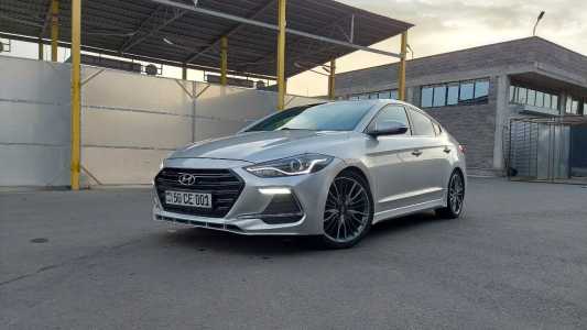 Hyundai Elantra, Бензин, 2018