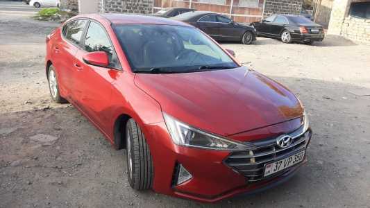 Hyundai Elantra, Бензин, 2018