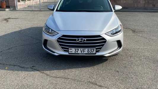 Hyundai Elantra, Бензин, 2018