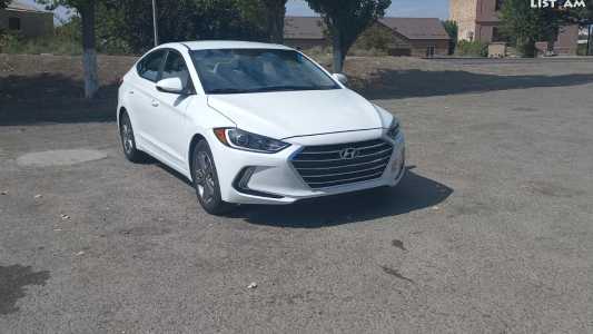 Hyundai Elantra, Бензин, 2018