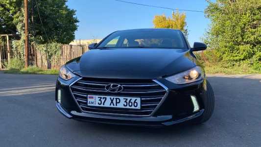 Hyundai Elantra, Бензин, 2018