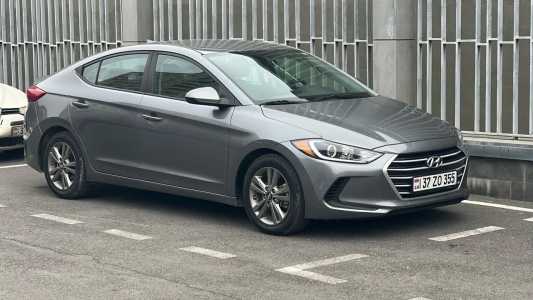 Hyundai Elantra, Бензин, 2018