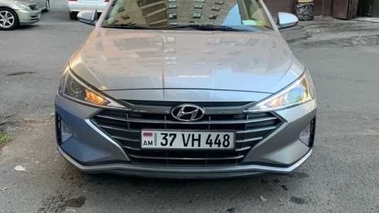 Hyundai Elantra, Бензин, 2019