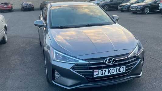 Hyundai Elantra, Бензин, 2019