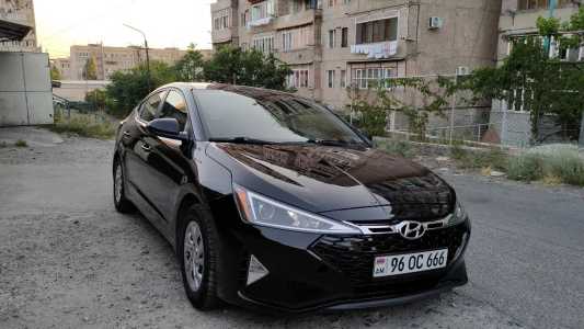 Hyundai Elantra, Бензин, 2019